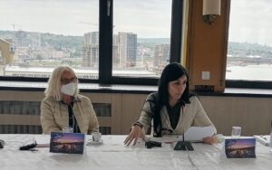 Read more about the article Обраћање представнице МКЦК Мартина Фава на Округлом столу “Ексхумације и идентификације несталих лица на Косову и Метохији“