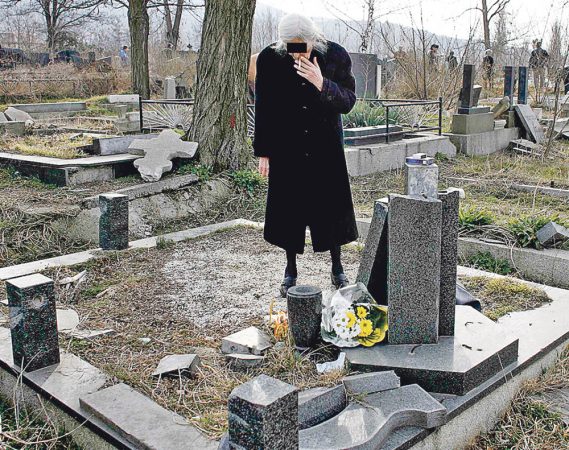 Read more about the article Parastos u Orahovcu-Za ubijene Srbe niko nije kažnjen